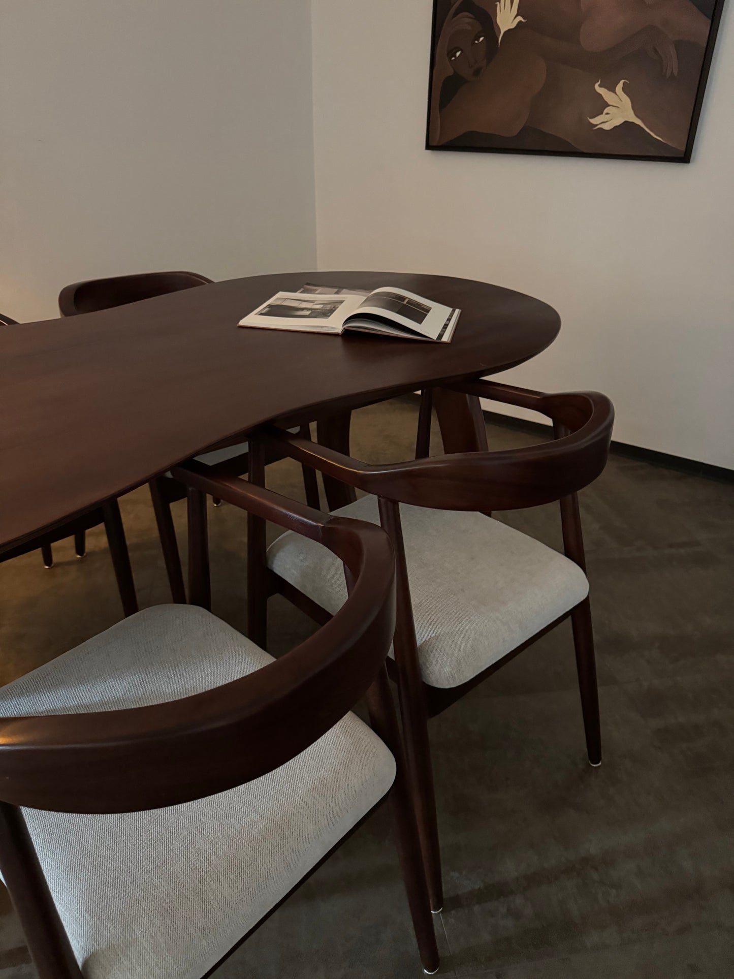 Mawimbi Dining set